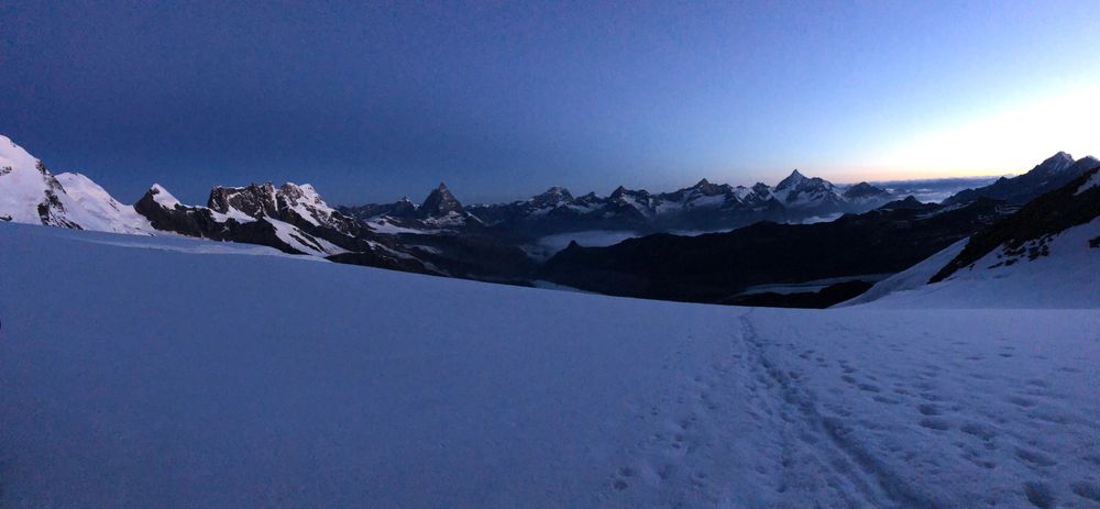 Dufourspitze 4634m - der höchste Berg der Schweiz 